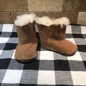 Baby Uggs Size 2